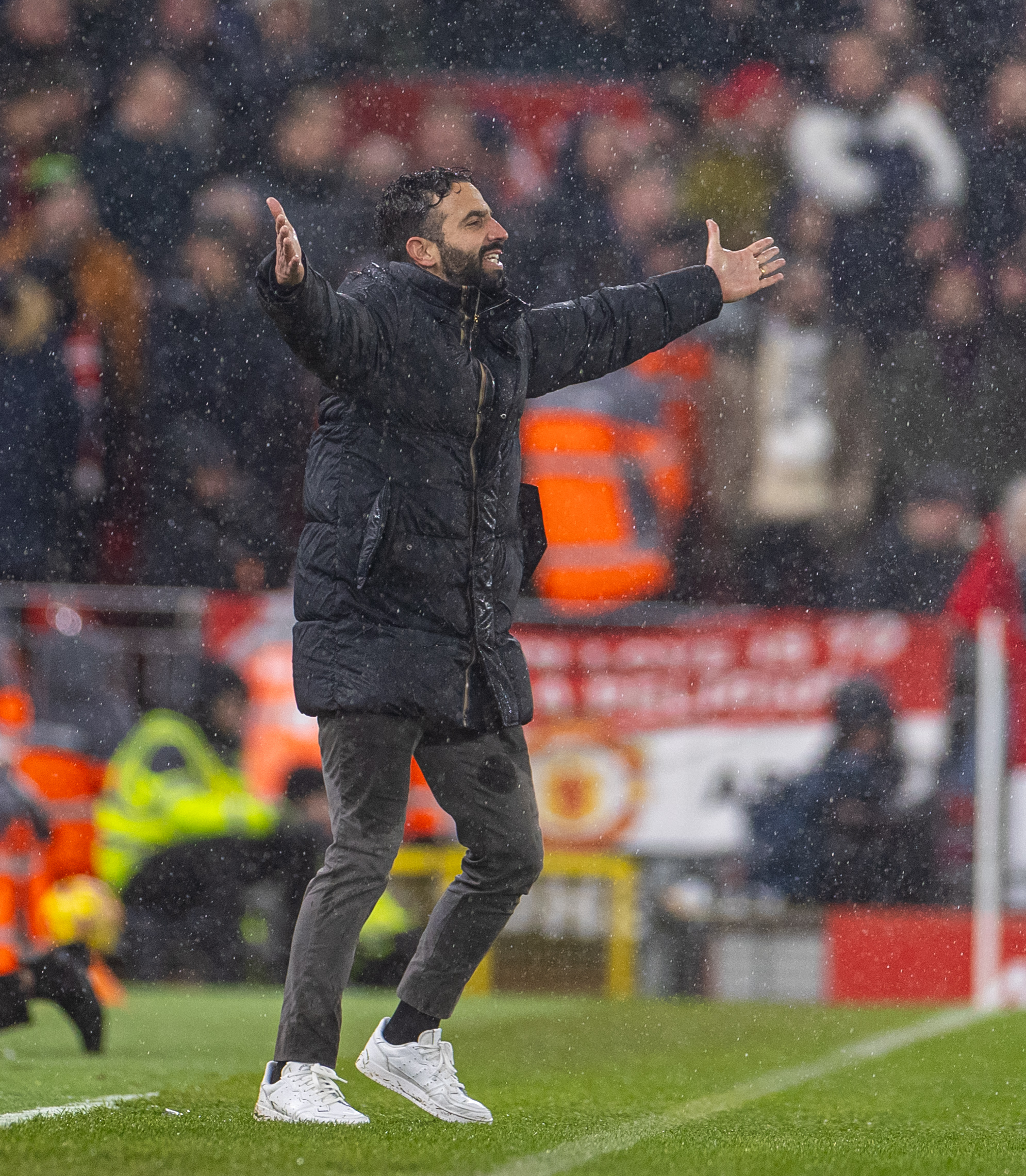 开云APP-利物浦迎NBA季后赛关键赛；加时末段止住颓势；悬念犹存；身体对抗强度拉满的简单介绍