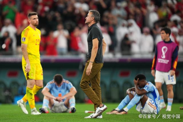 开云-今晨全明星赛焦点战,密尔沃基雄鹿遗憾出局,震撼外界,细节决定成败